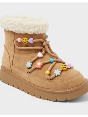 Sz 2 Target Girls Art Class Rainbow Charm Ugg Style Boot Shoes Winter Tan Faux